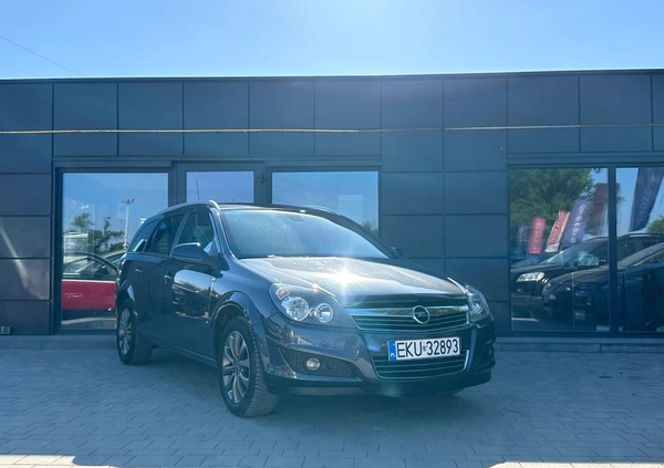 Opel Astra cena 14900 przebieg: 200000, rok produkcji 2010 z Zagórz małe 407